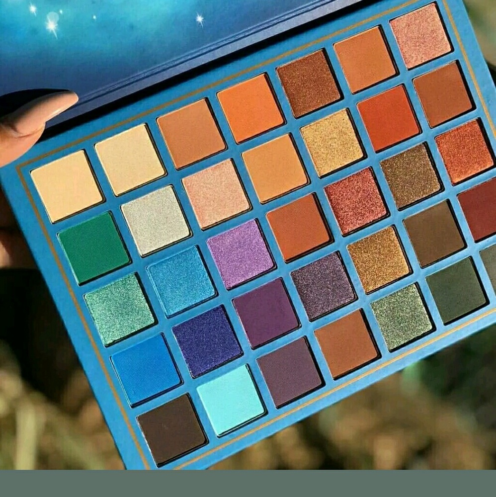 Elsa 35 Color Eyeshadow Palette